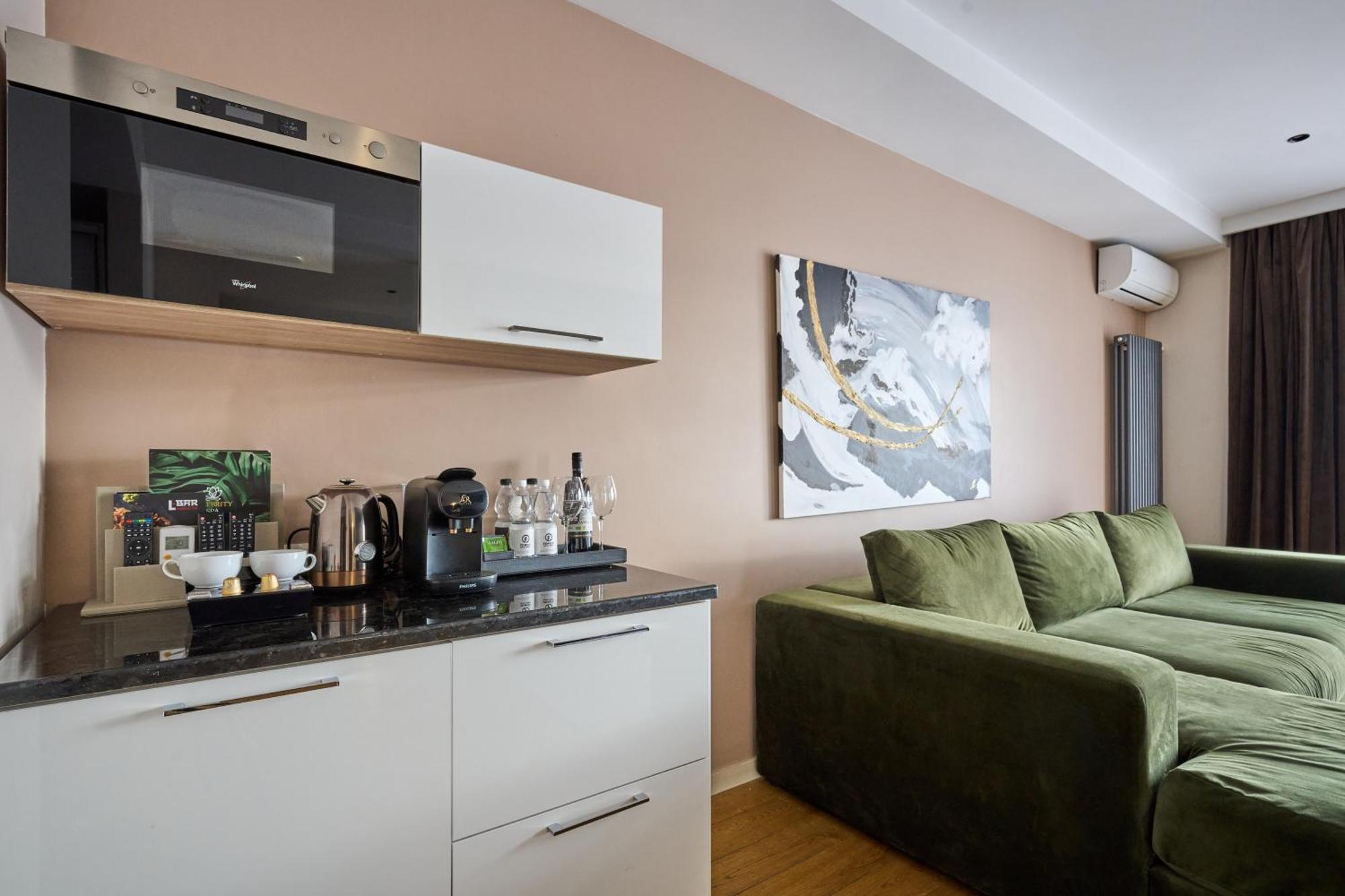 F&B Spa Resort Bukovel Bagian luar foto