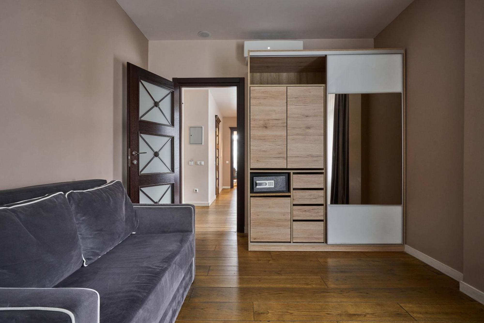 F&B Spa Resort Bukovel Bagian luar foto