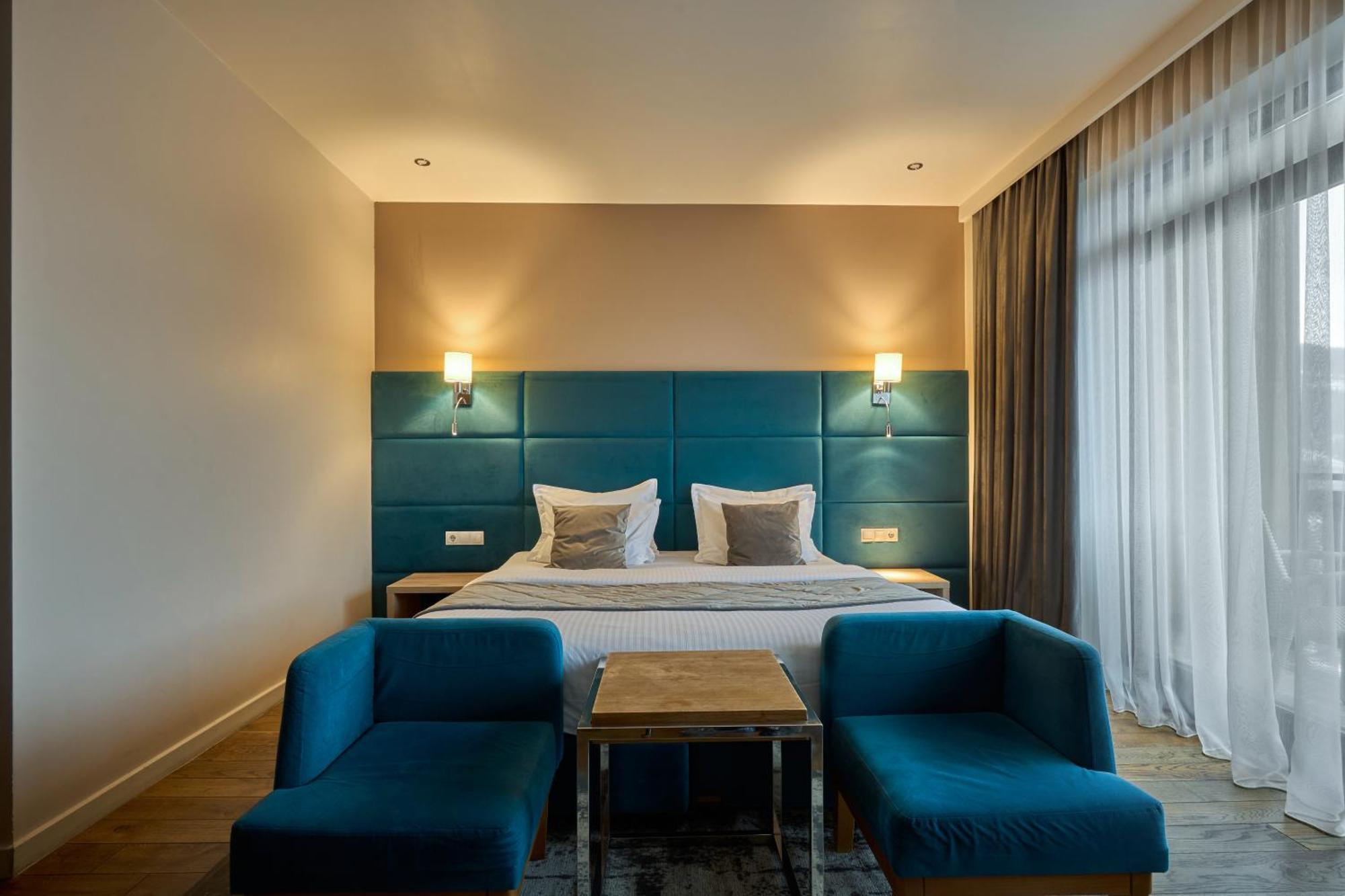 F&B Spa Resort Bukovel Bagian luar foto